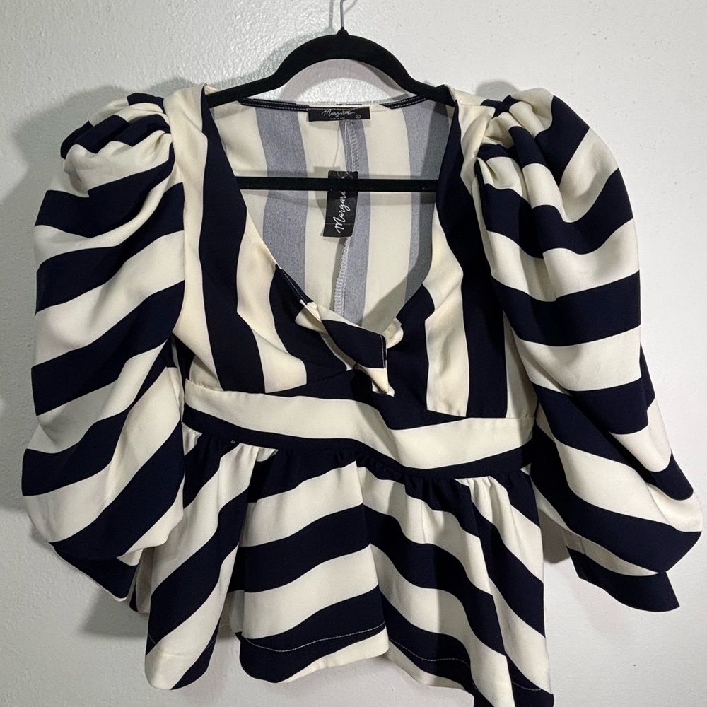 Striped Puff Sleeve Top - Black and White